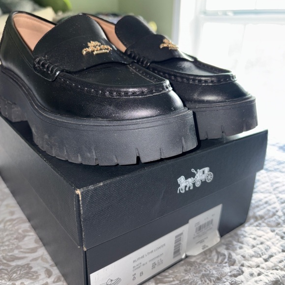 Coach Shiny Black Leather Loafers - Picture 4 of 6